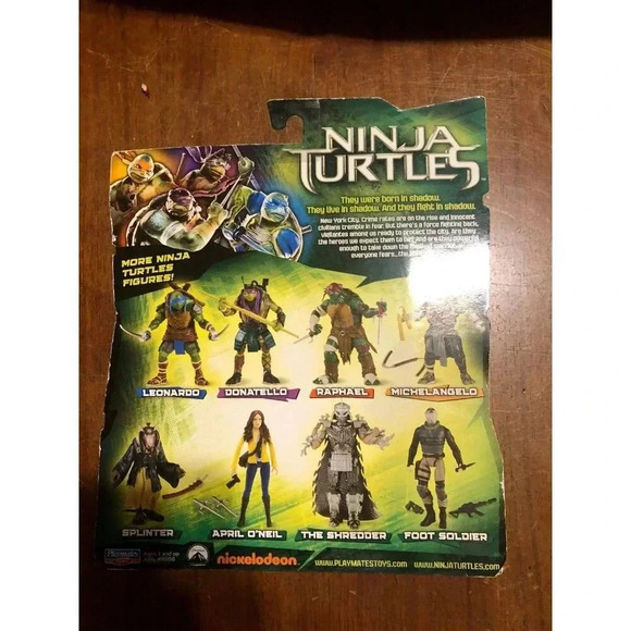 TEENAGE MUTANT NINJA TURTLES 2014 Michelangelo Action Figure - NEW - Picture 2 of 3